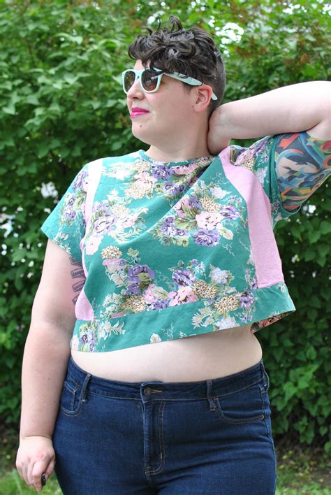 bbw crop top|Crop Top 